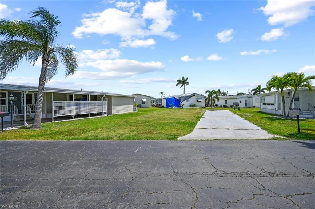 339 Mattie Ave , Fort Myers, FL 33908 Photo