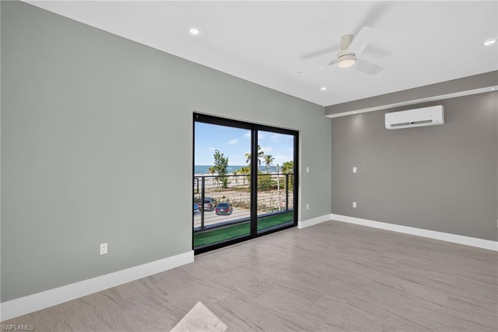 71 Mango St, Fort Myers Beach, FL 33931 Photo