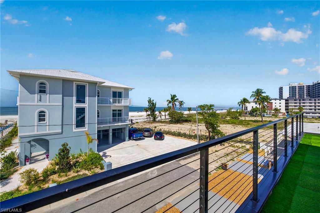 71 Mango St, Fort Myers Beach, FL 33931 Photo