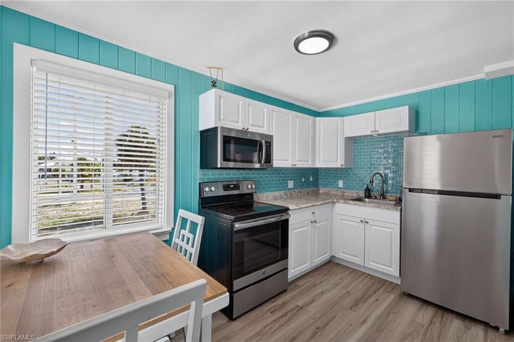 71 Mango St, Fort Myers Beach, FL 33931 Photo