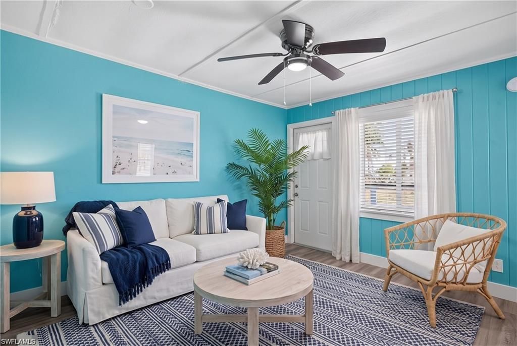 71 Mango St, Fort Myers Beach, FL 33931 Photo