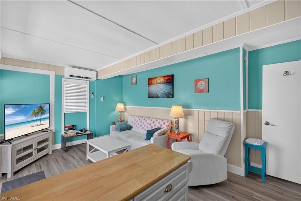 71 Mango St, Fort Myers Beach, FL 33931 Photo