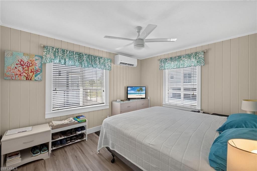 71 Mango St, Fort Myers Beach, FL 33931 Photo