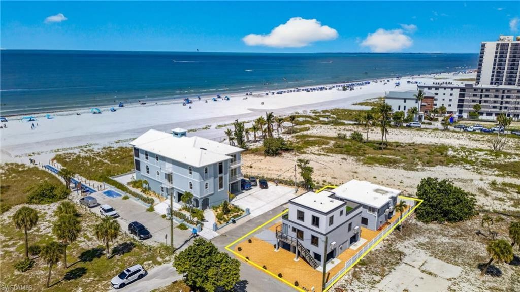 71 Mango St, Fort Myers Beach, FL 33931 Photo