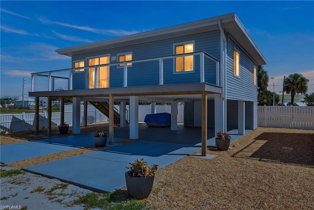71 Mango St, Fort Myers Beach, FL 33931 Photo