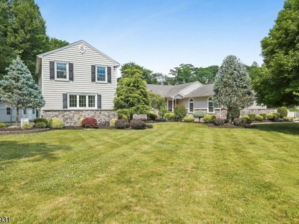 3 KAREN COURT, Scotch Plains, NJ 07076