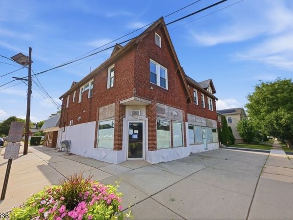 600 Chestnut St, Roselle Park, NJ 07204
