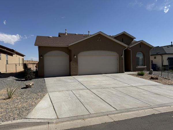 4718 Manzano Peak Street SW, Los Lunas, NM 87031