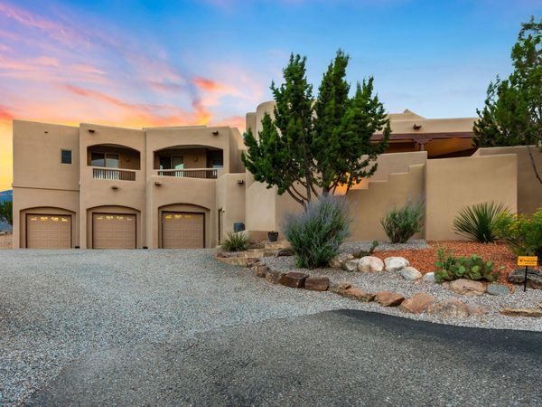 50 Anasazi Trails Loop , Placitas, NM 87043