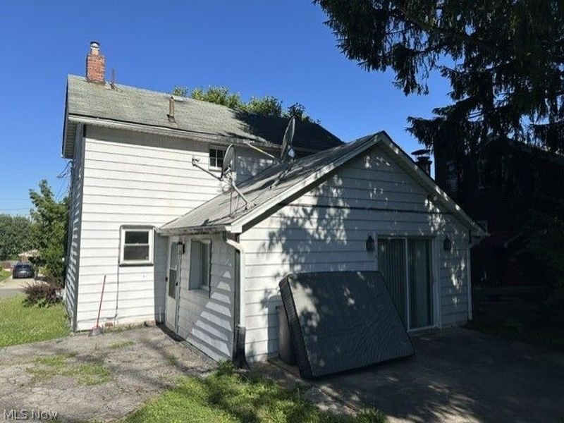 505 6th Street, Campbell, OH 44405 Photo 7