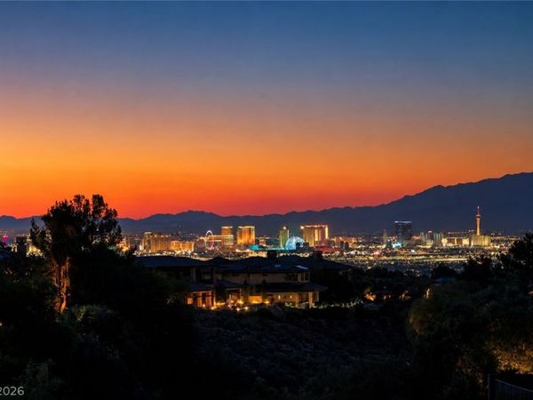 6 Brookridge Drive, Henderson, NV 89052