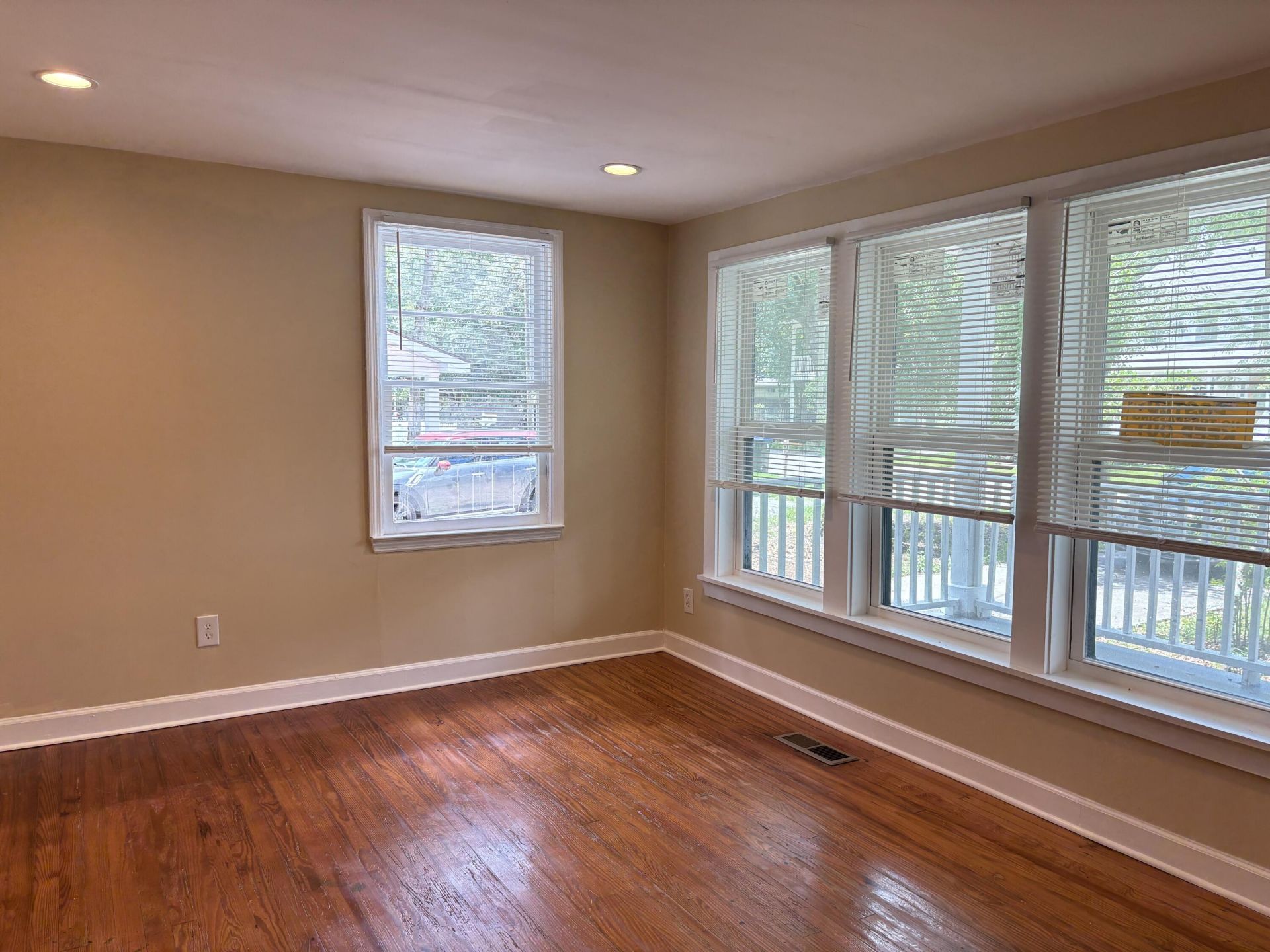 107 Sasportas Lane Photo 8