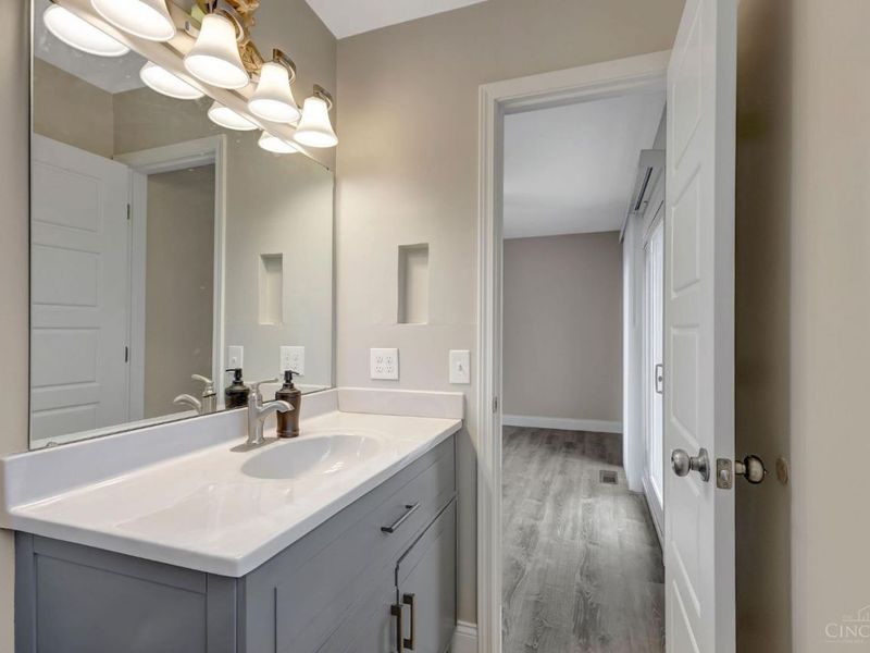 5562 Greenwillow Circle, West Chester, OH 45069 Photo 16