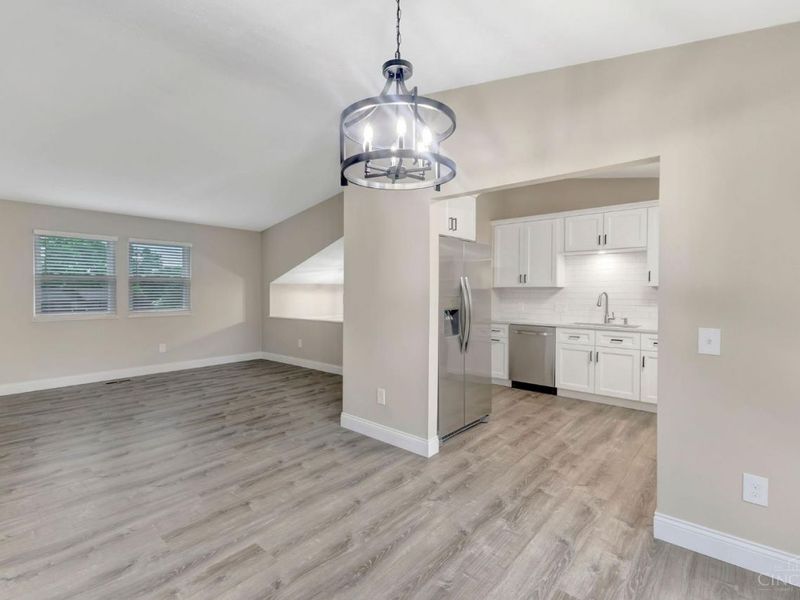5562 Greenwillow Circle, West Chester, OH 45069 Photo 6