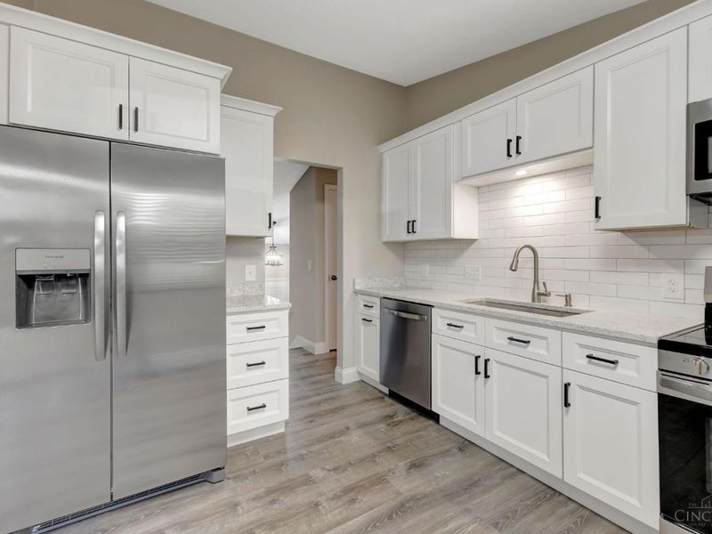 5562 Greenwillow Circle, West Chester, OH 45069 Photo 7