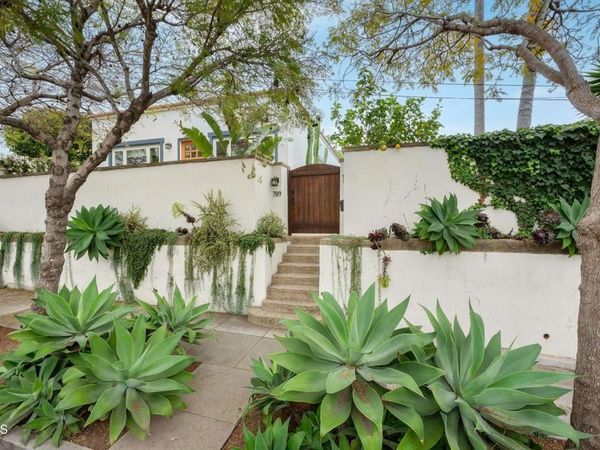 209 W Constance Avenue, Santa Barbara, CA 93105