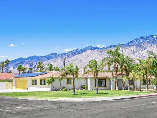 2099 E Racquet Club Road E, Palm Springs, CA 92262