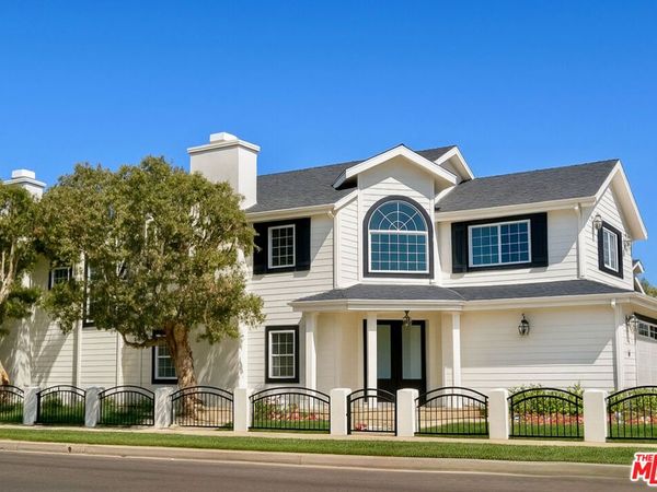 7861 W 80th Street, Playa Del Rey, CA 90293