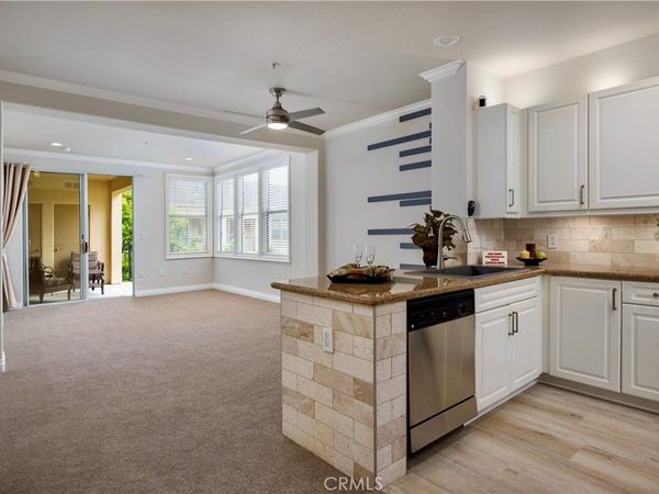 2436 Watermarke Place, Irvine, CA 92612