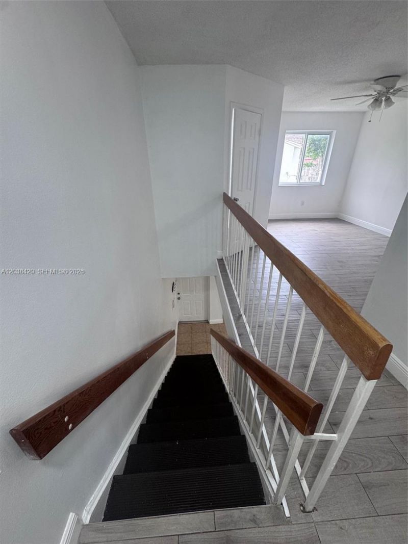 17425 NW 67th Pl, Unit N-13, Hialeah, FL 33015 Photo