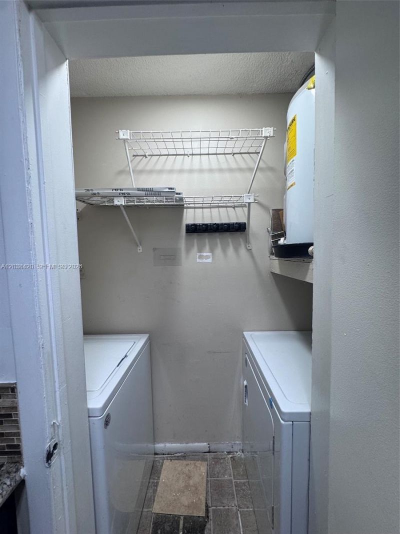 17425 NW 67th Pl, Unit N-13, Hialeah, FL 33015 Photo