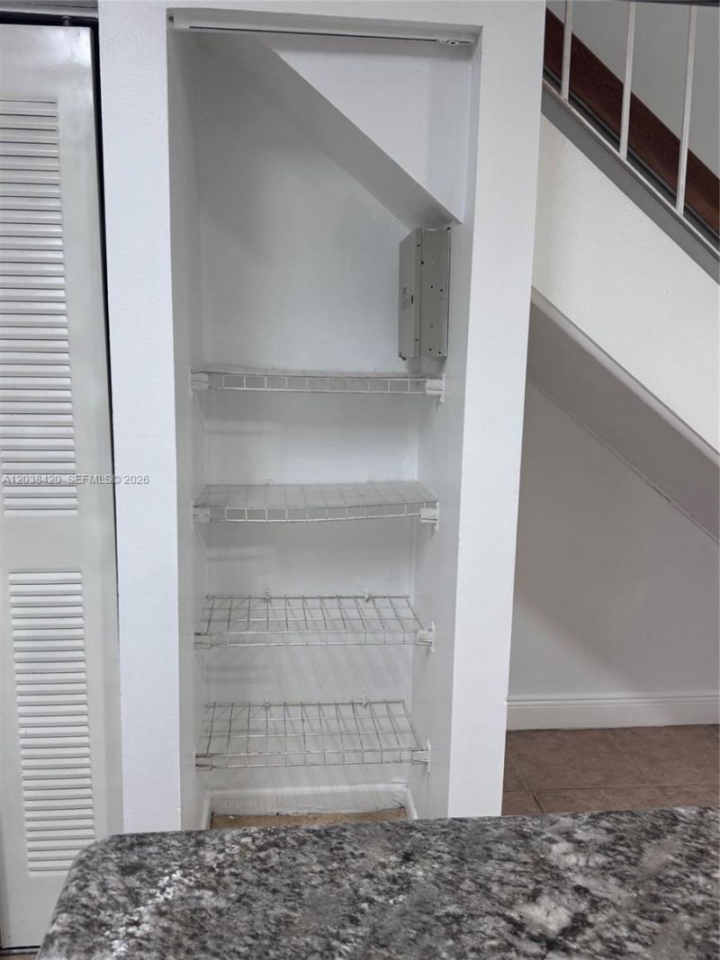 17425 NW 67th Pl, Unit N-13, Hialeah, FL 33015 Photo