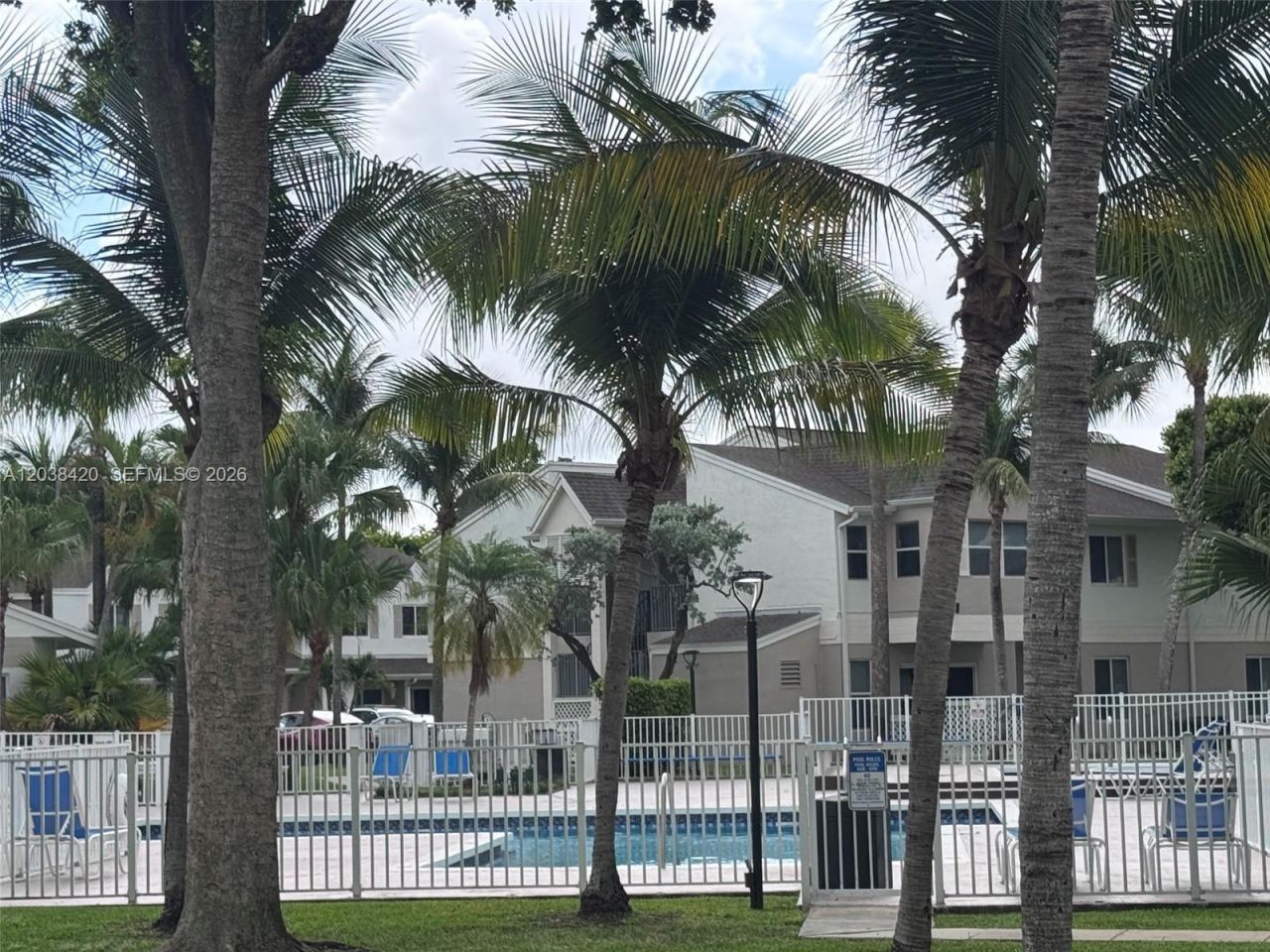 17425 NW 67th Pl, Unit N-13, Hialeah, FL 33015 Photo