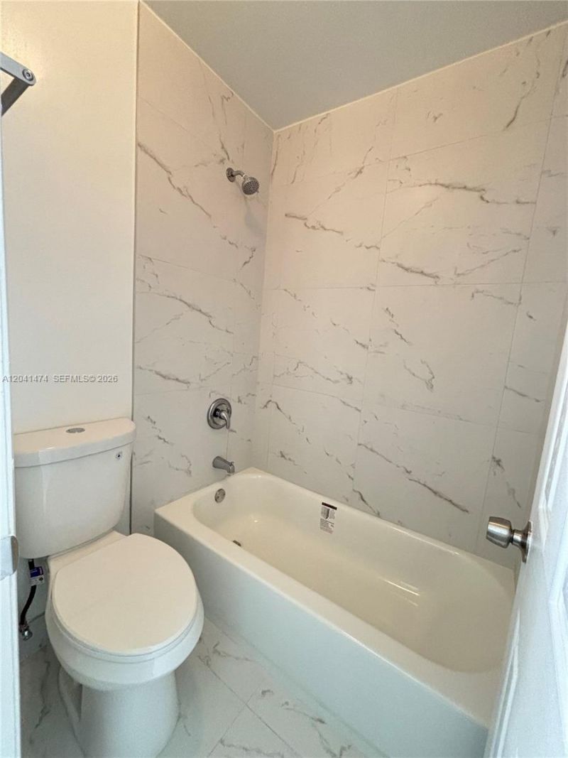 15655 SW 74th Cir Dr, Unit 14-6, Miami, FL 33193 Photo