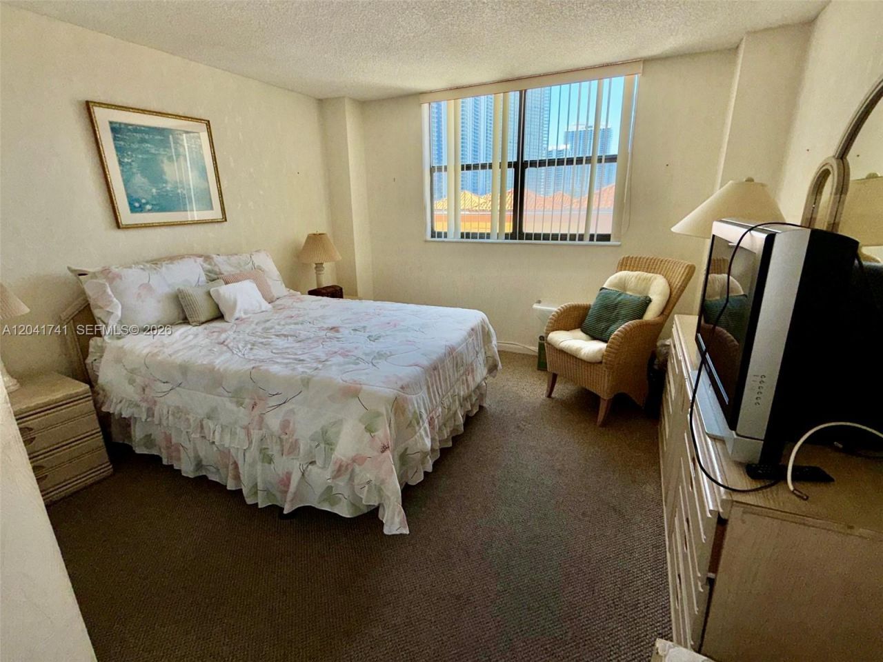 210 174th St , Unit 405, Sunny Isles Beach, FL 33160 Photo