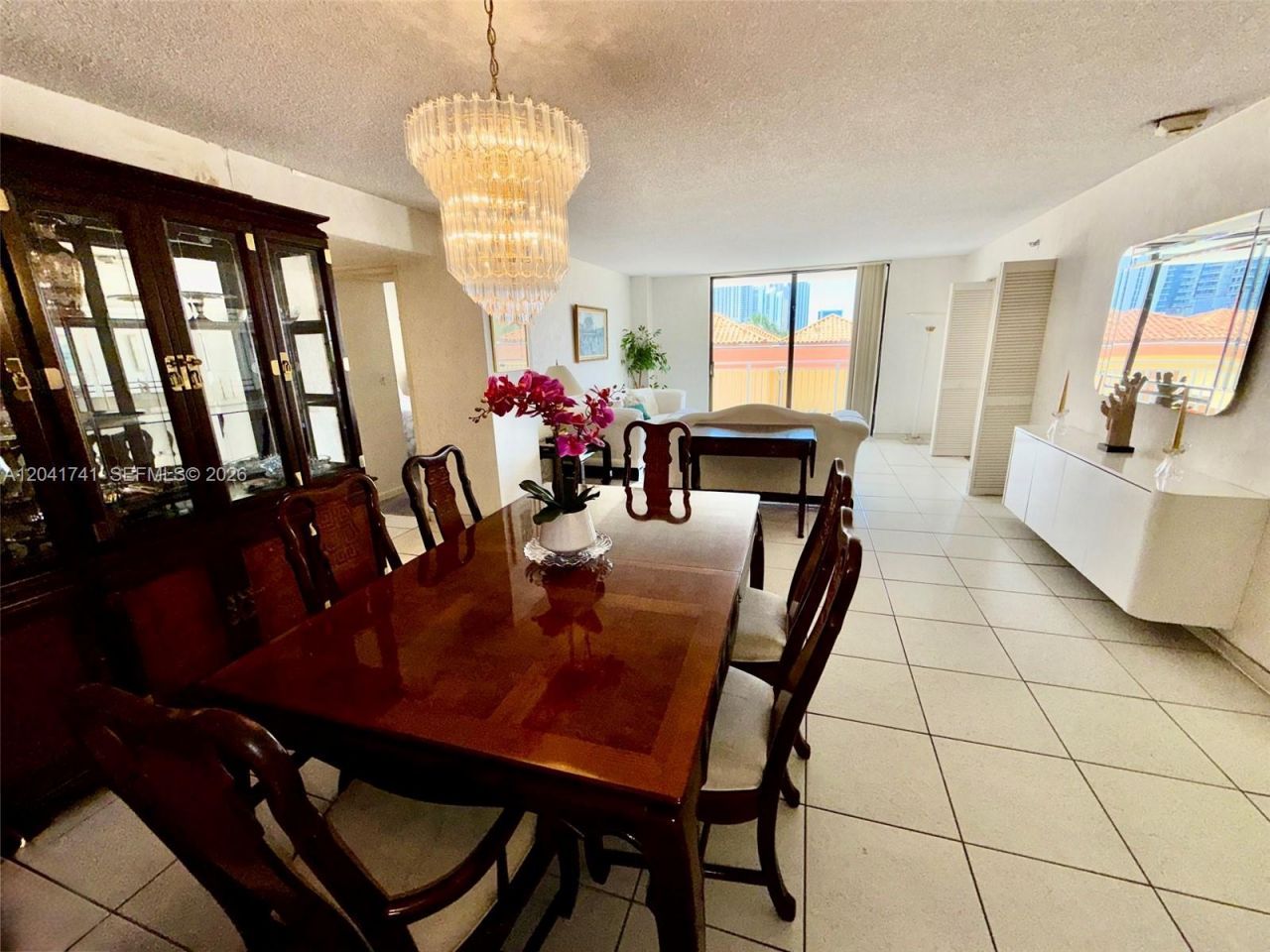 210 174th St , Unit 405, Sunny Isles Beach, FL 33160 Photo