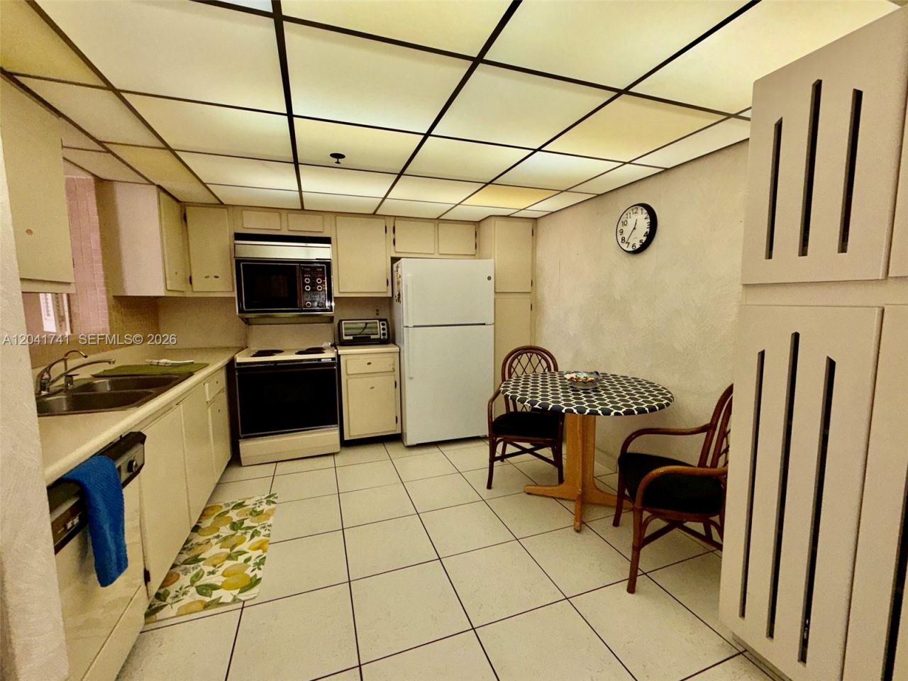 210 174th St , Unit 405, Sunny Isles Beach, FL 33160 Photo