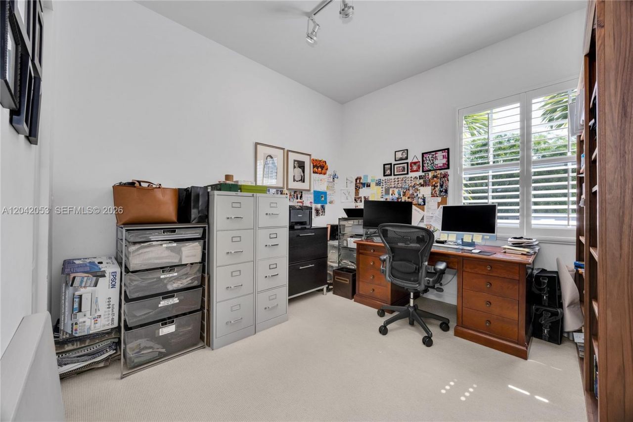 7614 SW 54th Ave , Miami, FL 33143 Photo