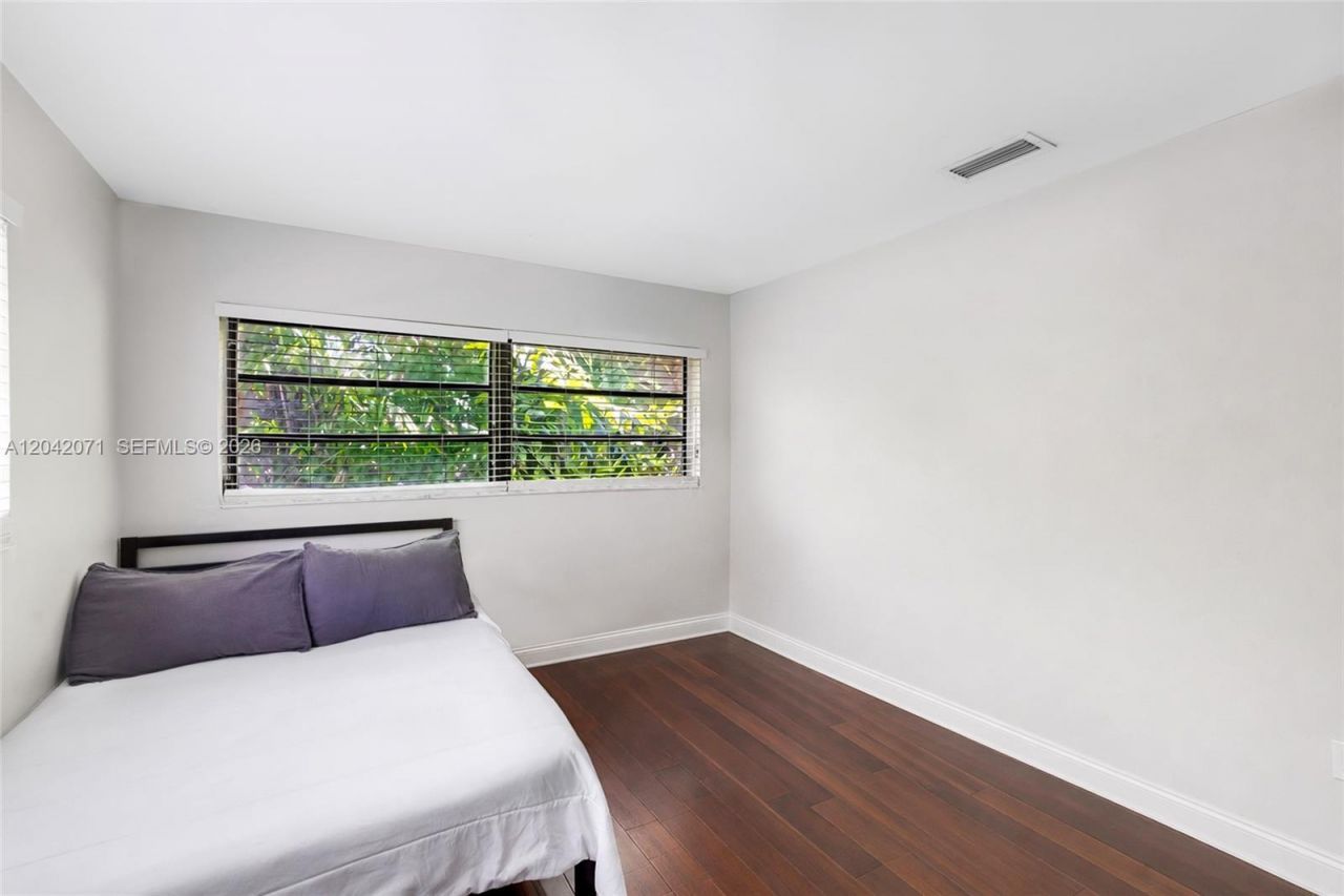 920 Aguero Ave, Coral Gables, FL 33146 Photo