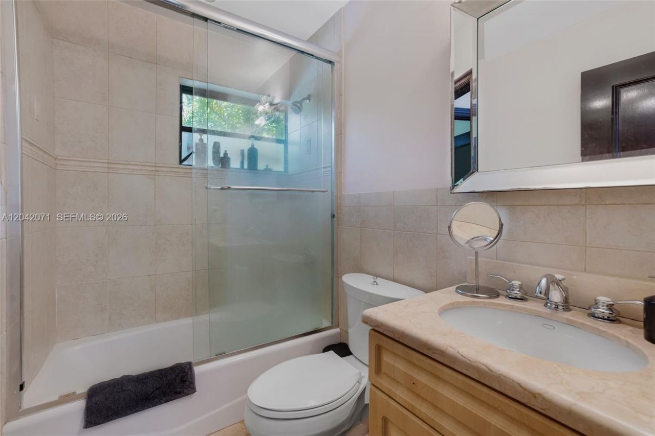 920 Aguero Ave, Coral Gables, FL 33146 Photo