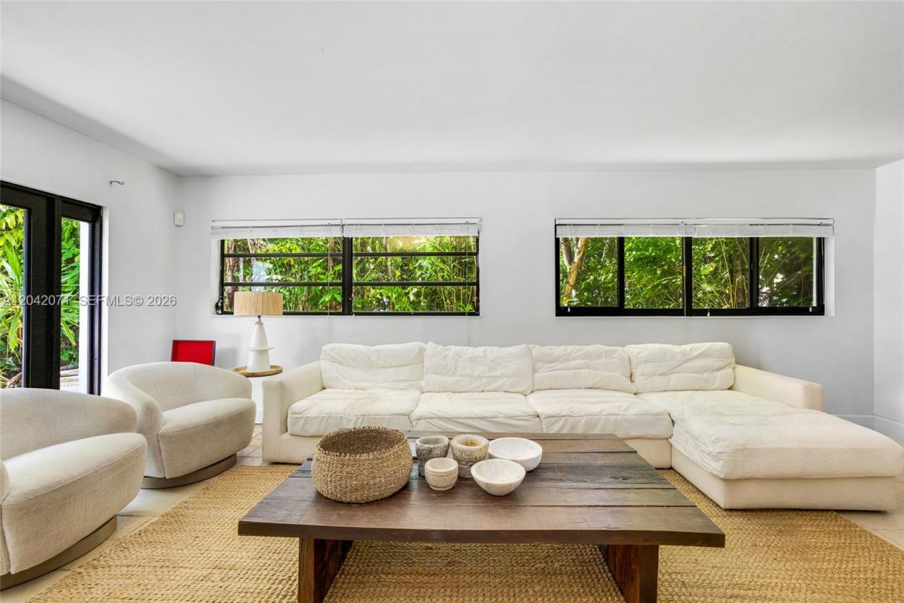 920 Aguero Ave, Coral Gables, FL 33146 Photo