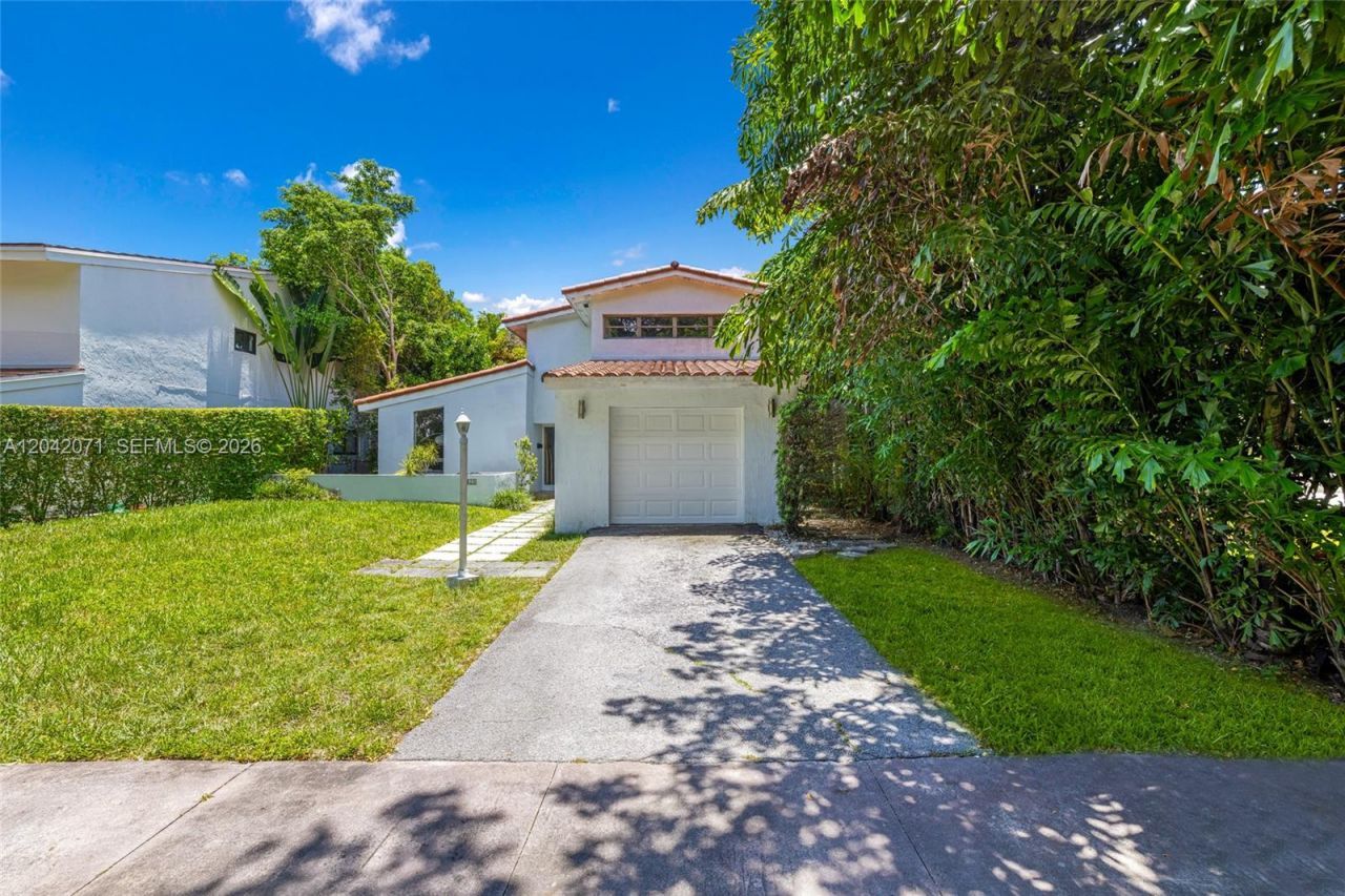 920 Aguero Ave, Coral Gables, FL 33146 Photo
