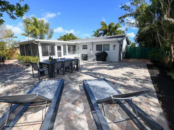 4901 NE 6th Avenue, Fort Lauderdale, FL 33334