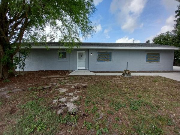 1862 SW Burlington Street SW, Port St. Lucie, FL 34984