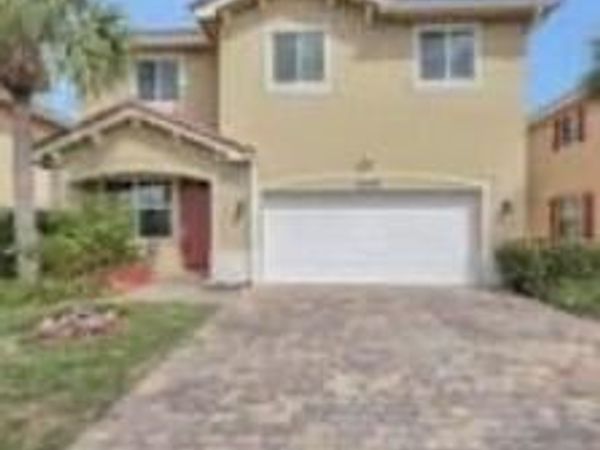 4773 Foxtail Palm Court, Greenacres, FL 33463