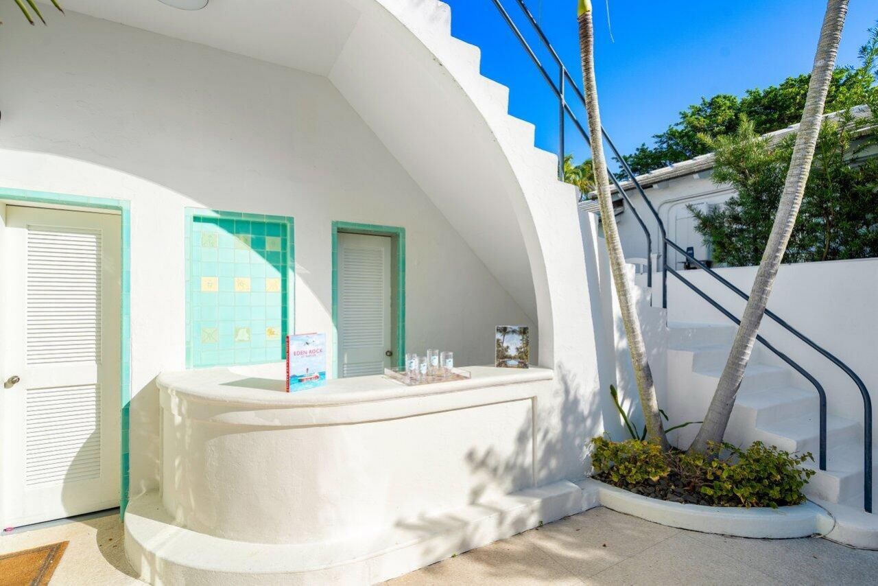 162 Peruvian Avenue, Palm Beach, FL 33480 Photo