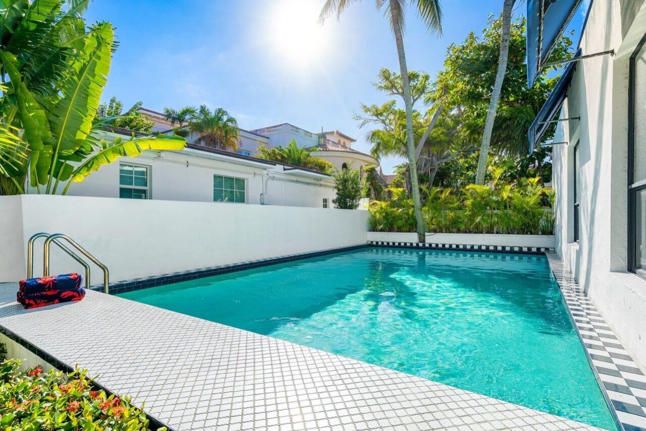 162 Peruvian Avenue, Palm Beach, FL 33480 Photo