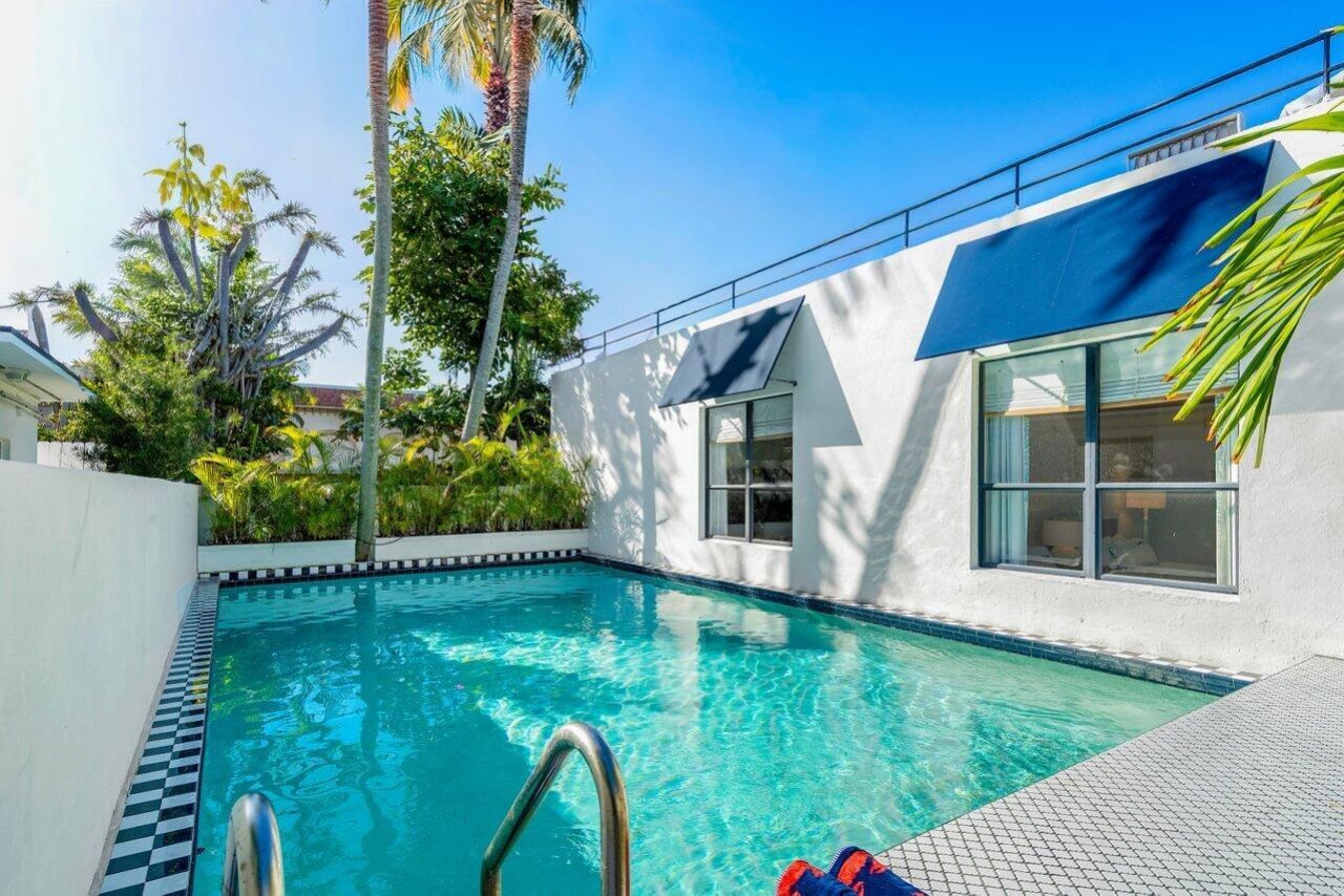 162 Peruvian Avenue, Palm Beach, FL 33480 Photo