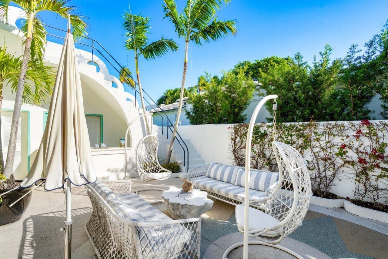 162 Peruvian Avenue, Palm Beach, FL 33480 Photo