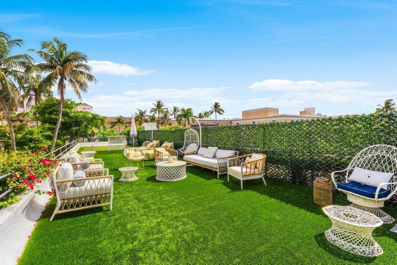 162 Peruvian Avenue, Palm Beach, FL 33480 Photo