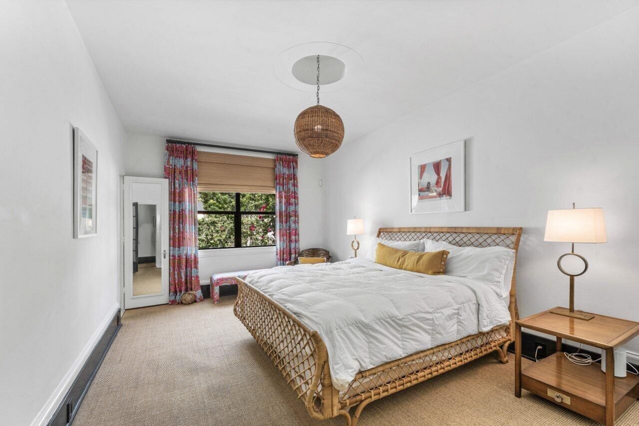 162 Peruvian Avenue, Palm Beach, FL 33480 Photo