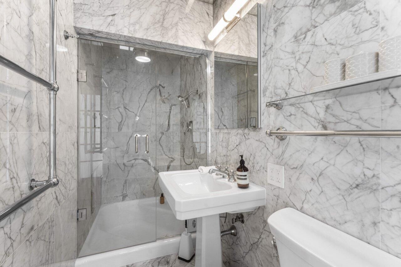 162 Peruvian Avenue, Palm Beach, FL 33480 Photo