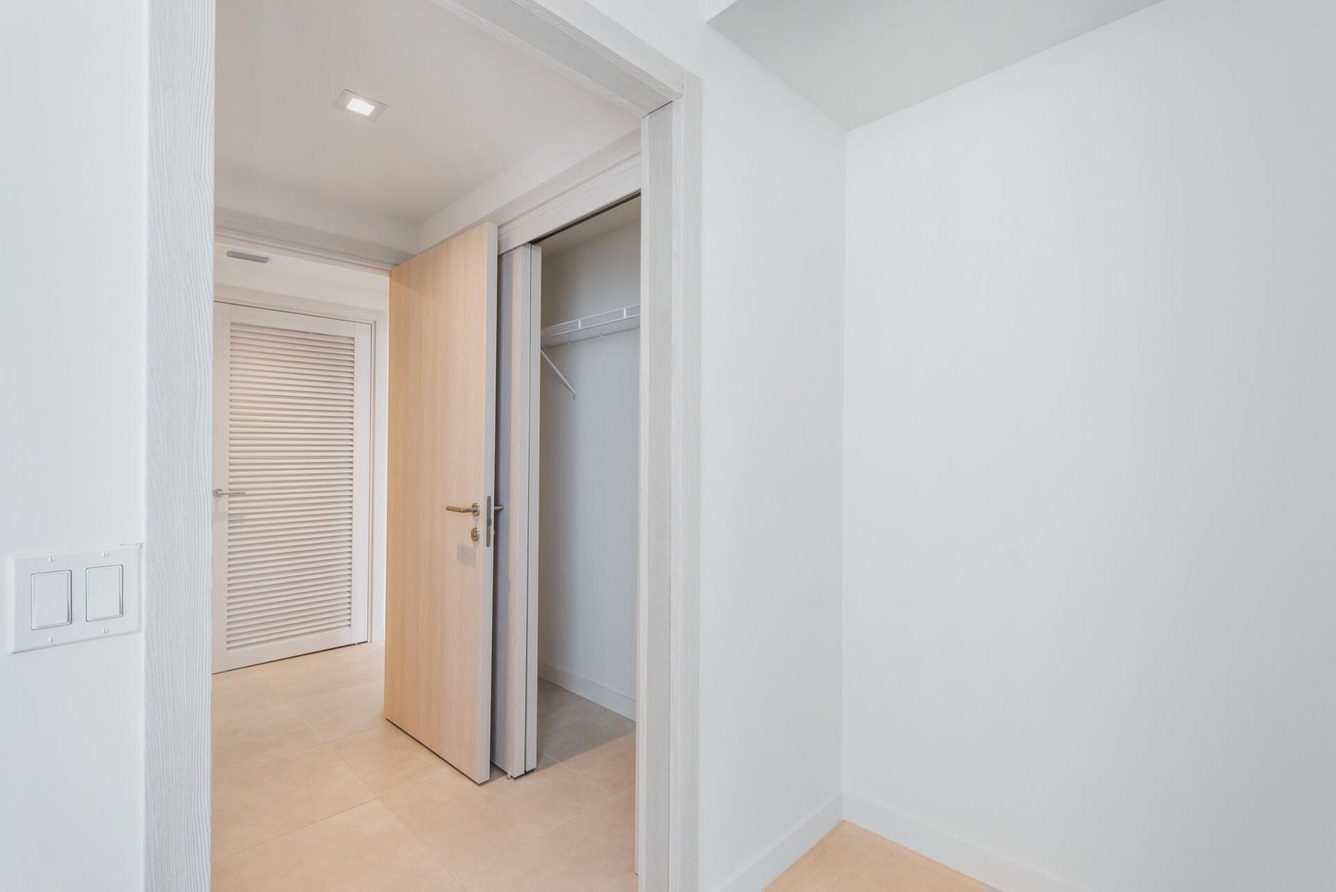 401 N Birch Road, Unit Th1, Fort Lauderdale, FL 33304 Photo