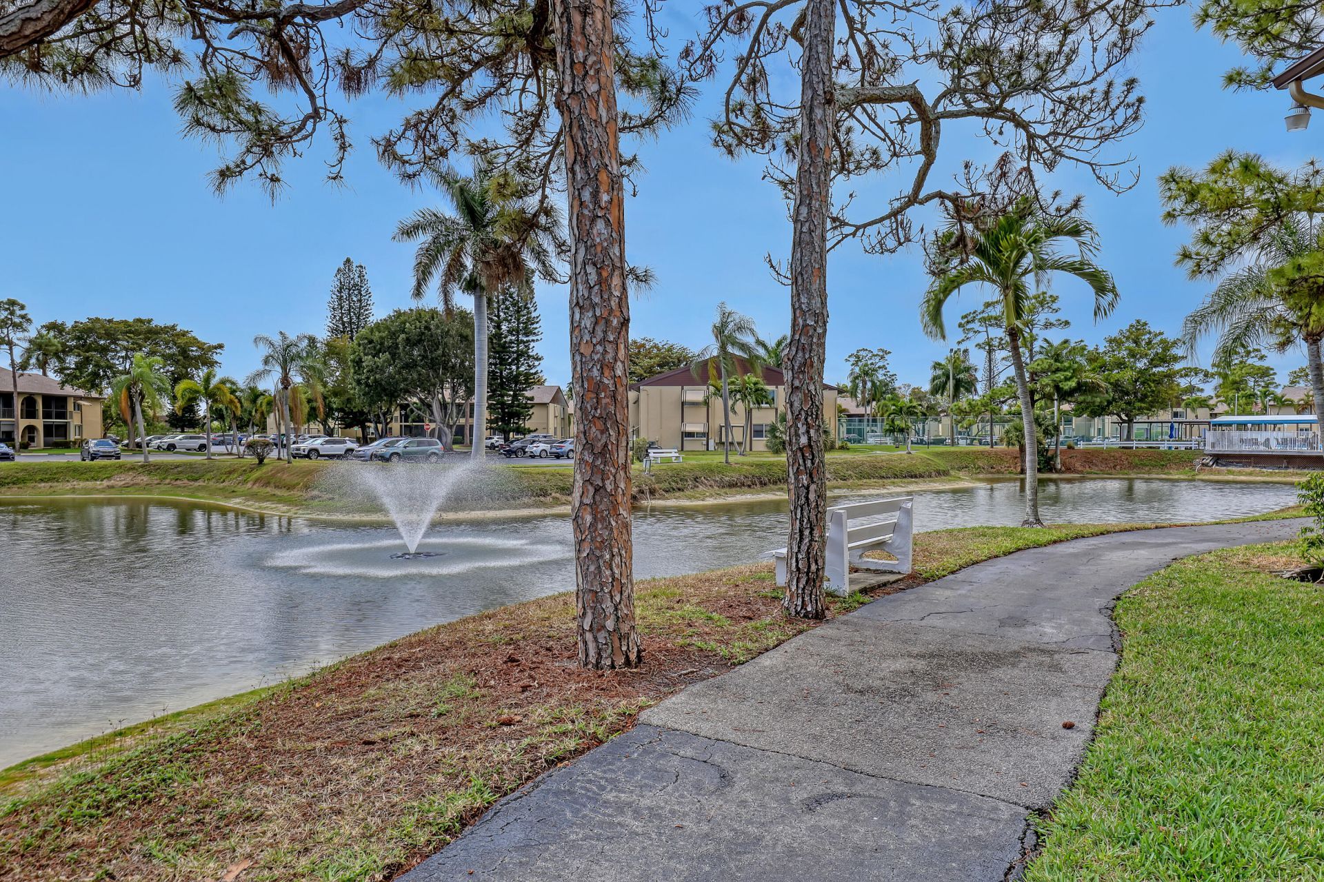 339 Pine Ridge Circle, Unit D-1, Greenacres, FL 33463 Photo