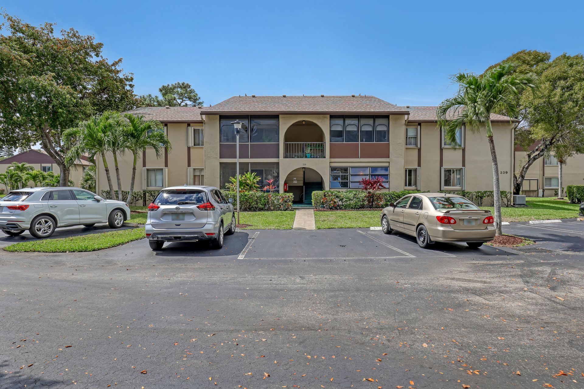 339 Pine Ridge Circle, Unit D-1, Greenacres, FL 33463 Photo