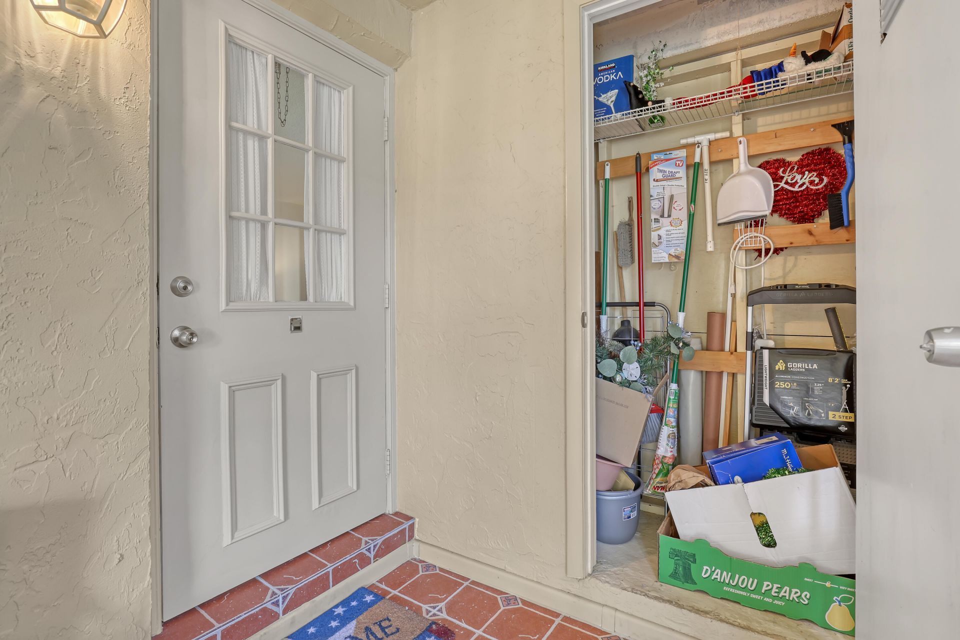 339 Pine Ridge Circle, Unit D-1, Greenacres, FL 33463 Photo